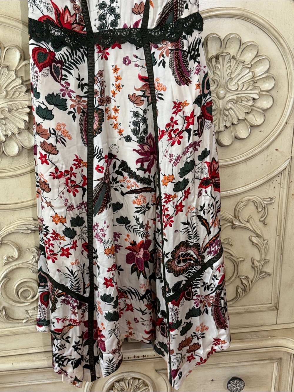 by Anthropologie Floral Lace-Trim Midi Dress in White with Red & Pink Blooms S-8 - Picture 4 of 16